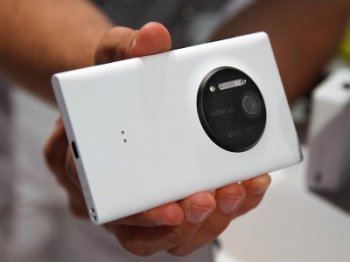 Тесты камеры Nokia Lumia 1020 после обновления Black